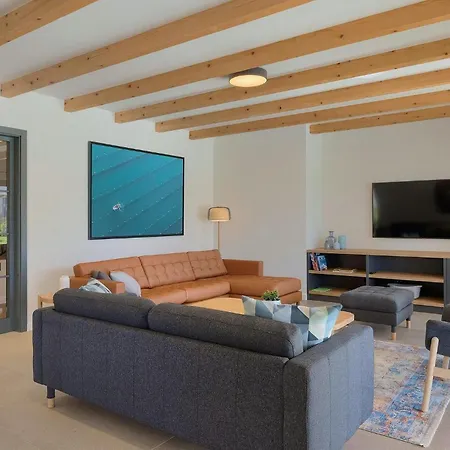 Krostula Holiday home